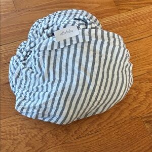 solly baby Gray & White Striped Baby Wrap
